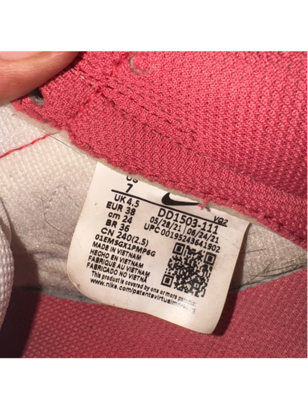 Nike Dunk Low Sneakers Pink and White Size 7 - Picture 8 of 9